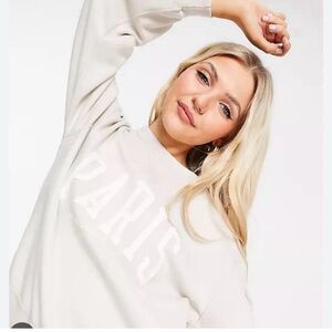 Abercrombie and Fitch Paris Sweatshirt Crewneck